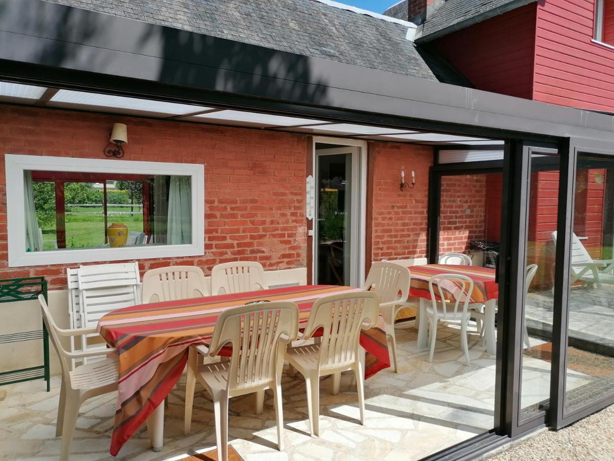 Maison De Campagne Lumineuse Spacieuse Dans Impasse Au Calme A Proximite D'Un Chateau Deux Verandas Grand Jardin Cabane Pour Velos, Pres Port En Bessin Et Bayeux, Proche Plages Du Debarquement Commes Екстер'єр фото